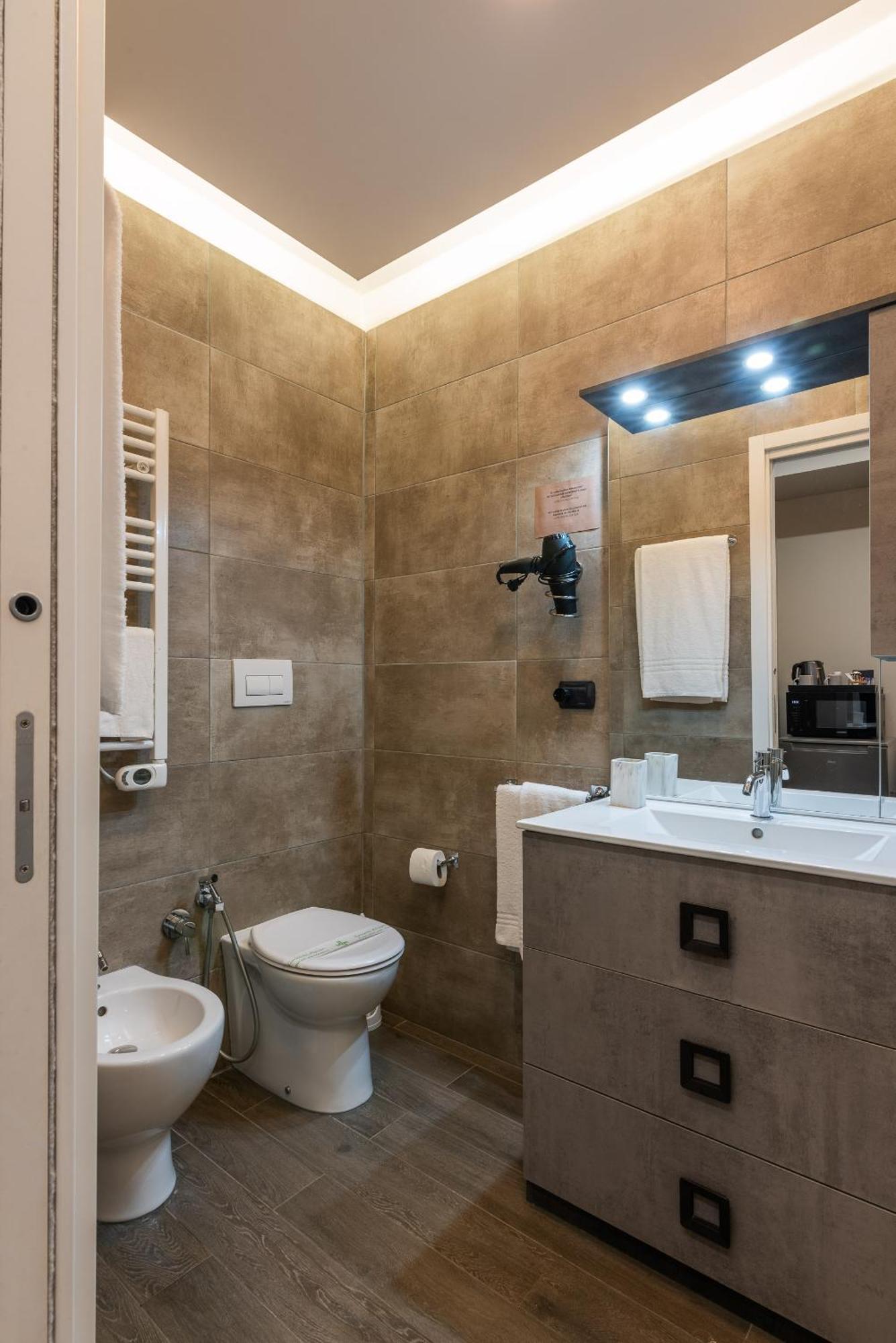 Double L Luxury Suite ميلان المظهر الخارجي الصورة